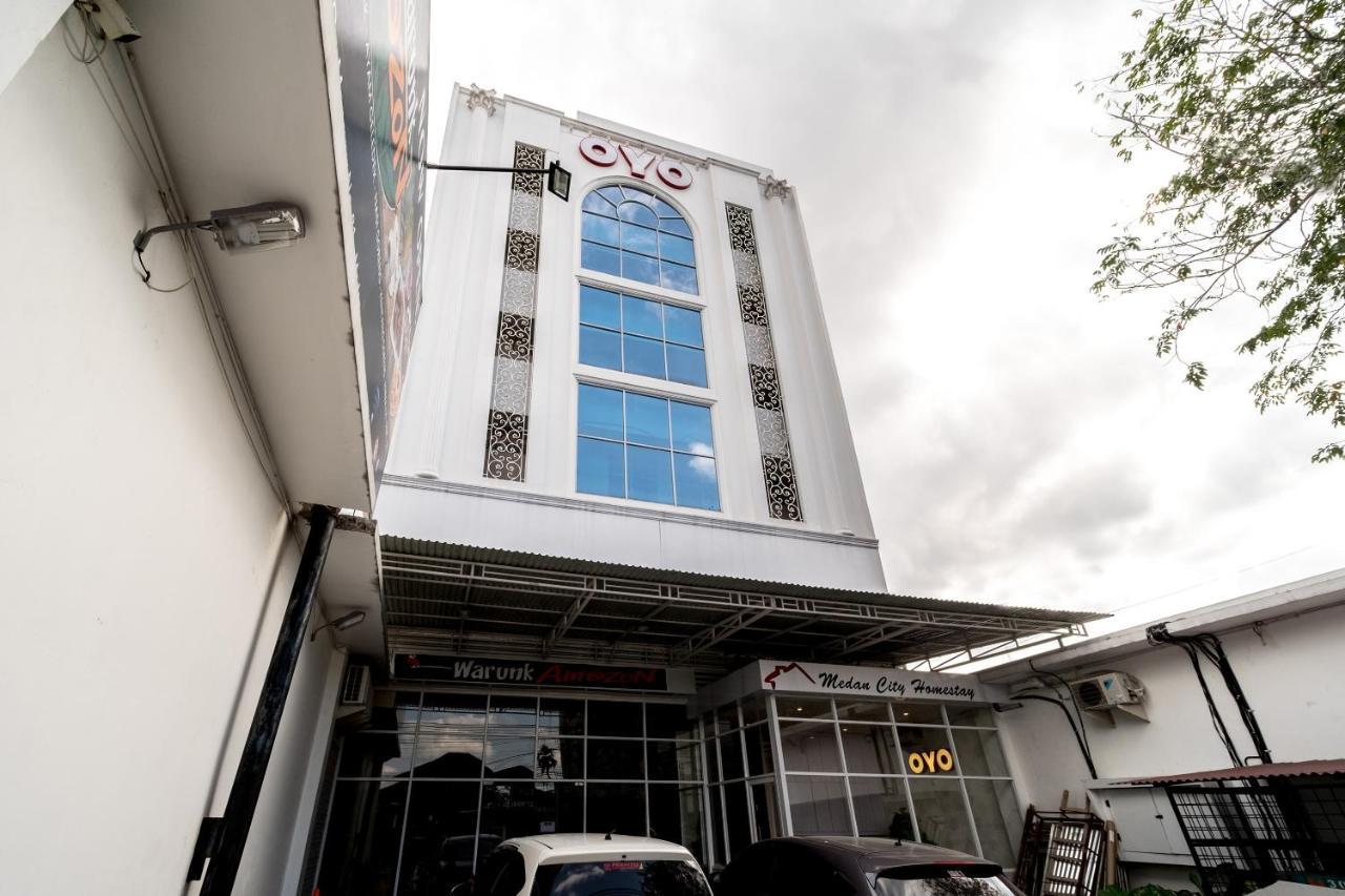 Oyo 291 Medan City Syariah Extérieur photo