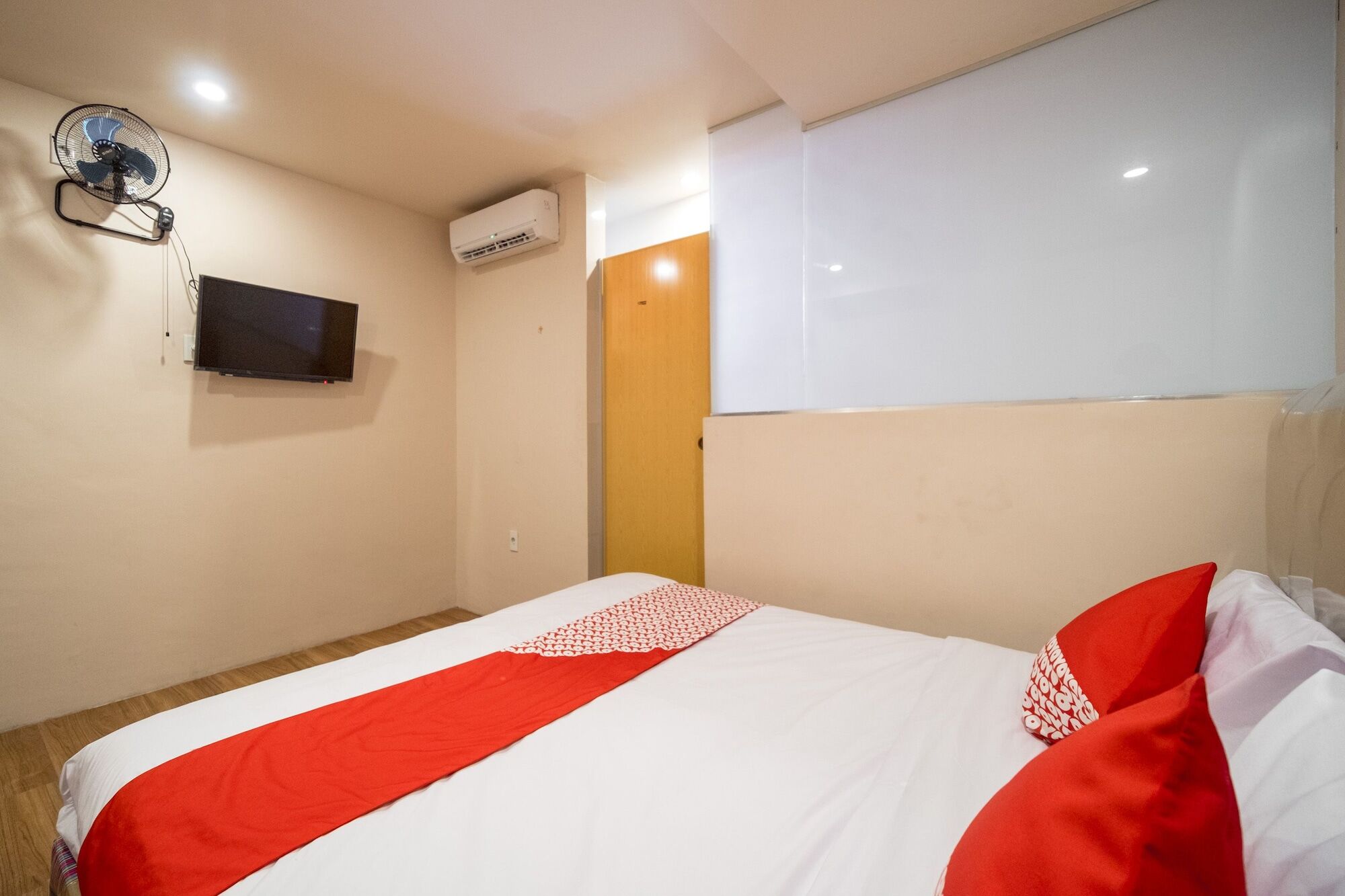 Oyo 291 Medan City Syariah Extérieur photo