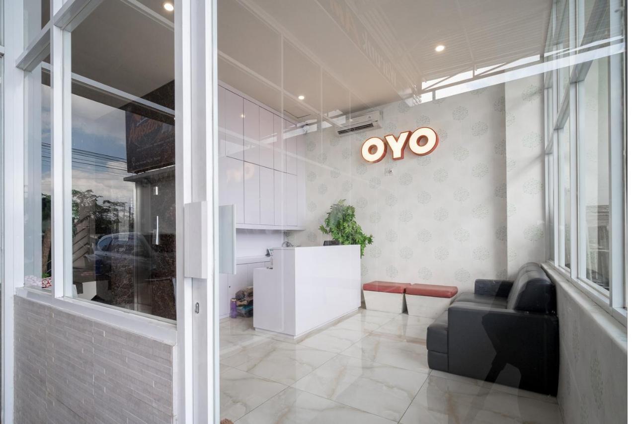 Oyo 291 Medan City Syariah Extérieur photo
